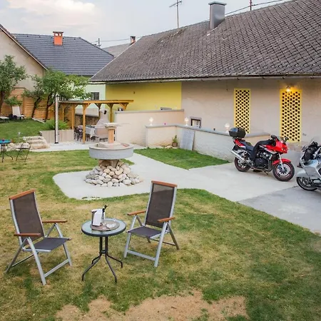 Hostel Lesce Lesce (Upper Carniola)