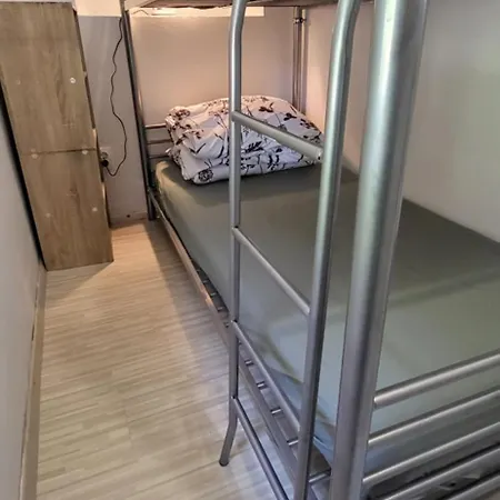 Lesce Hostel