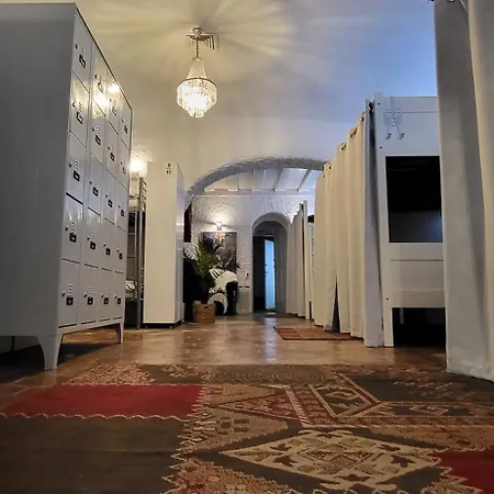 Хостел Lesce Hostel *