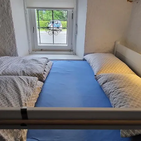 Хостел Lesce Hostel Лешче