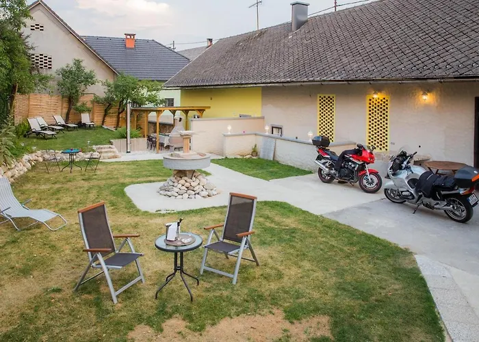 Auberge de jeunesse Lesce Lesce (Upper Carniola)