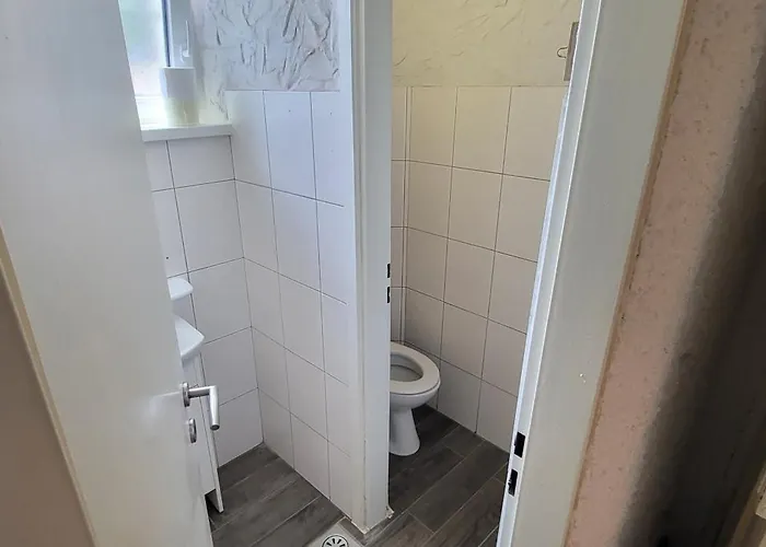 Lesce Auberge de jeunesse *