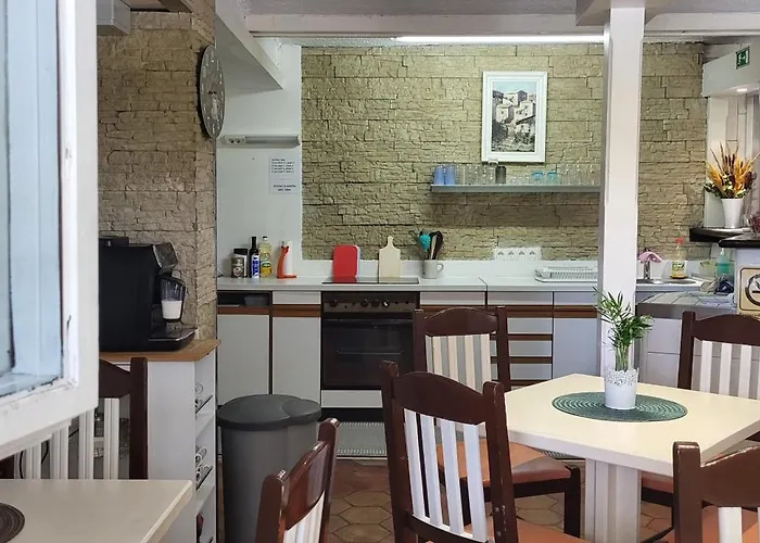 Lesce Auberge de jeunesse *